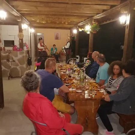 Alfa Daniel Guest house