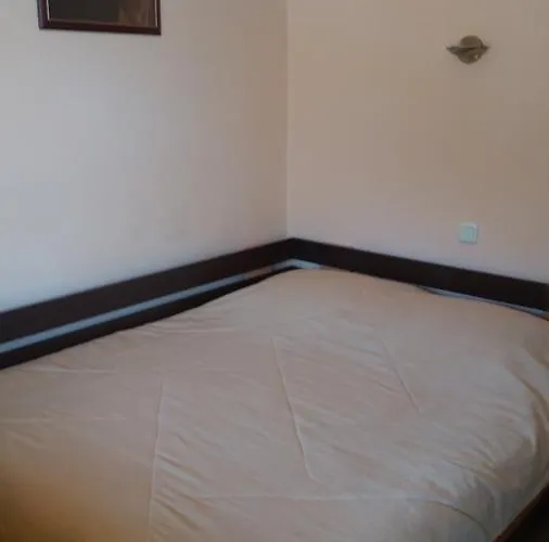 Alfa Daniel Pensión 2*