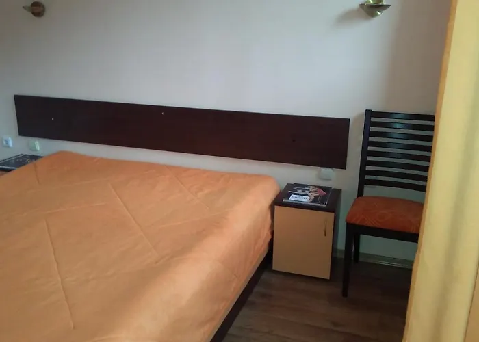 Alfa Daniel Pensión 2*